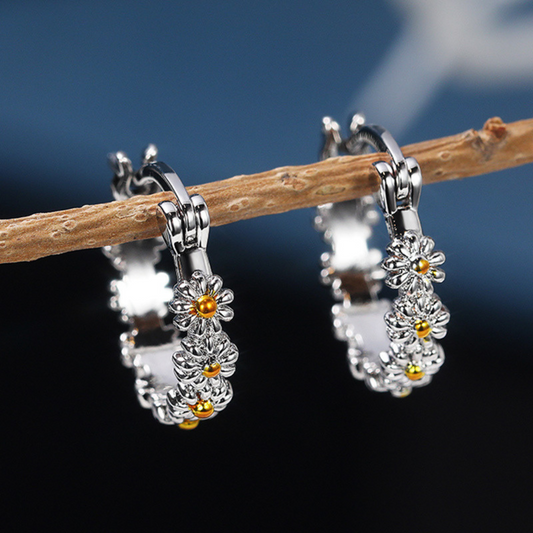 Pendientes margarita de plata 925
