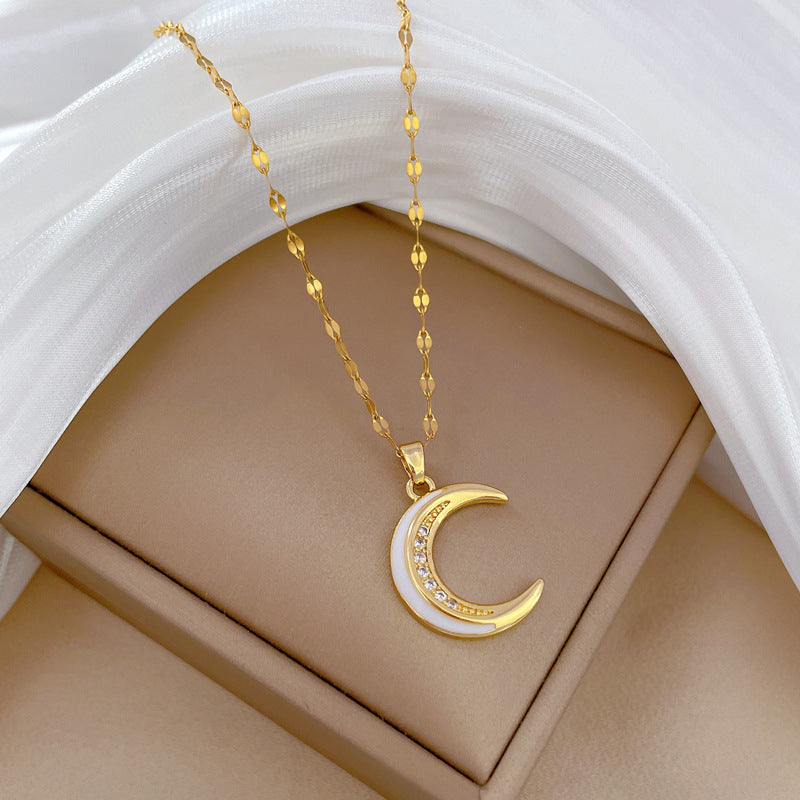 Collar dorado Lunaire