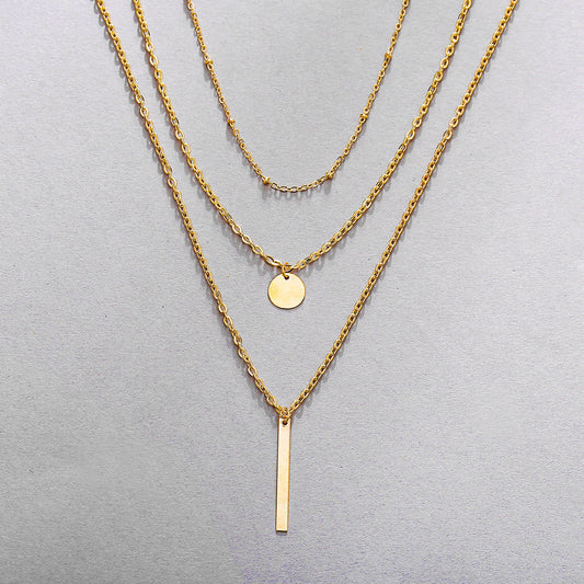 Collar vintage de cadenas superpuestas con colgante geométrico
