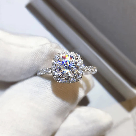 Anillo de banda brillante Oleana